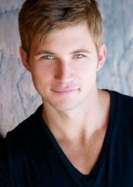 Justin Deeley photo