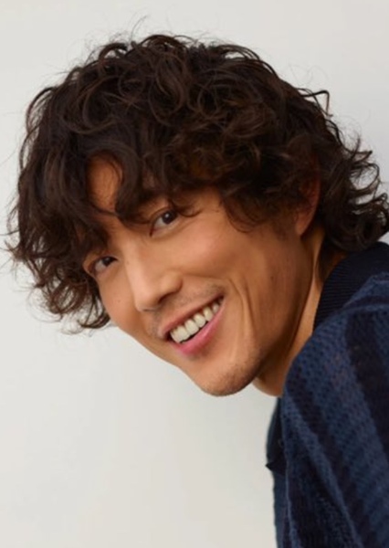 Justin H. Min photo