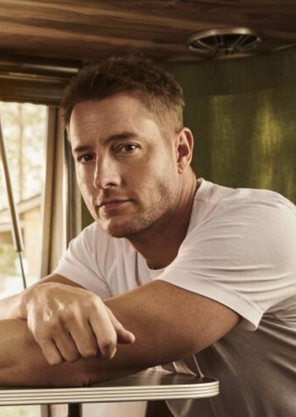 Justin Hartley photo