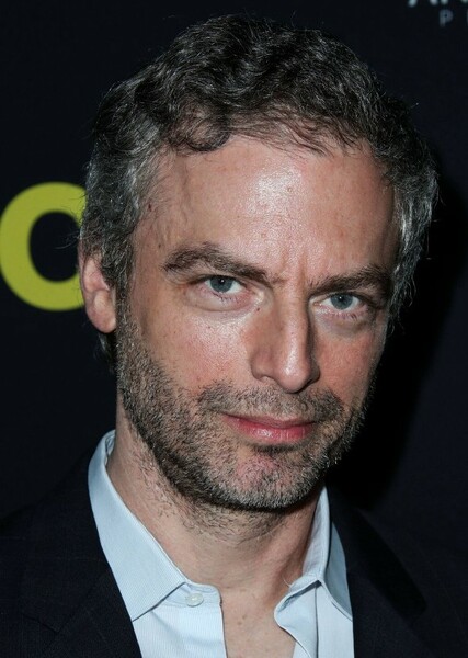 Justin Kirk photo