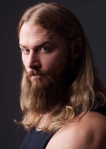 Justin Kucsulain
