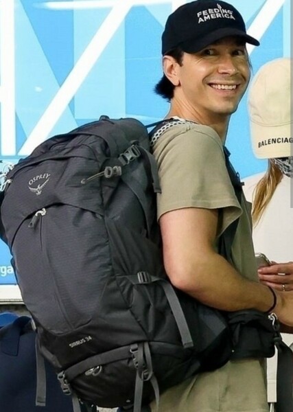 Justin Long photo