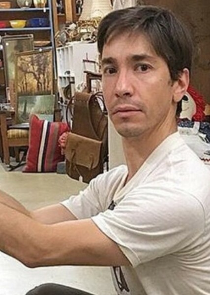 Justin Long photo