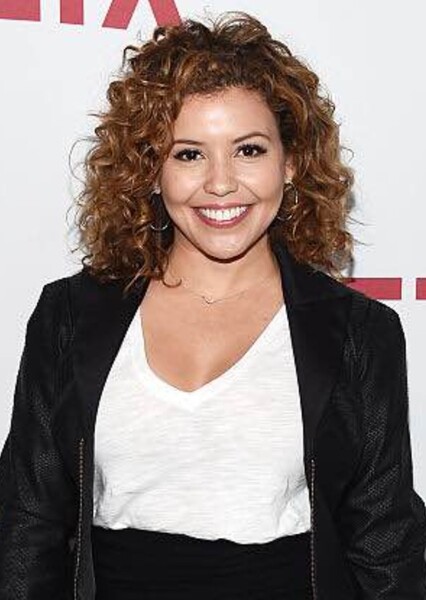 Justina Machado photo