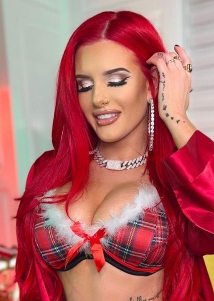 Justina Valentine photo