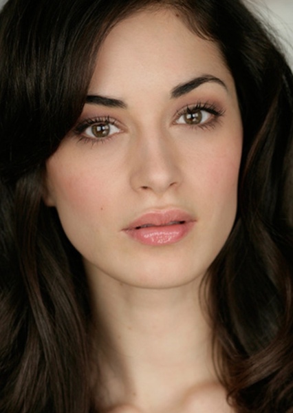 Justine Cotsonas photo