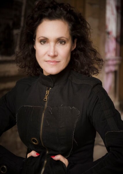 Justine del Corte photo