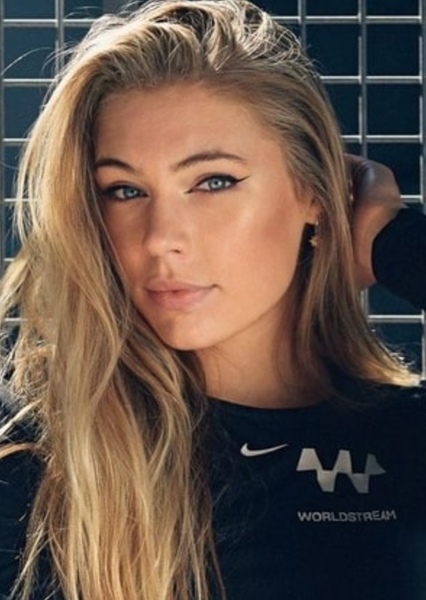 Jutta Leerdam photo