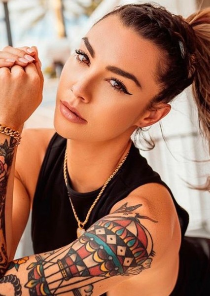 Kailah Casillas photo