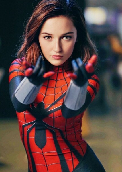 Kaitlyn Dever