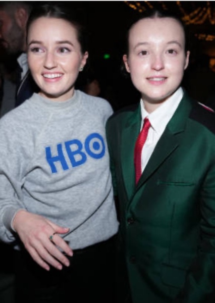 Kaitlyn Dever and Bella Ramsey