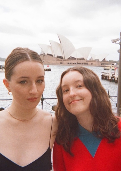 Kaitlyn Dever and Bella Ramsey photo