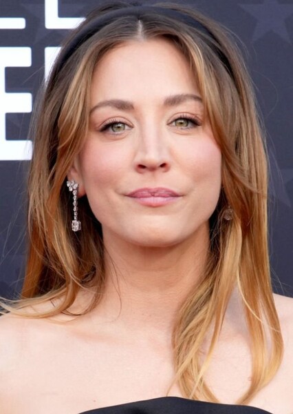 Kaley Cuoco photo