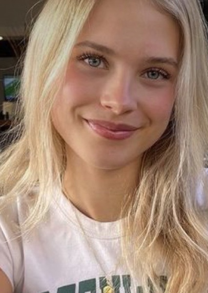 Kaley mcpherson photo