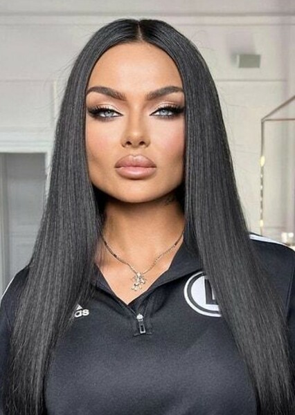 Kamila Smogulecka photo