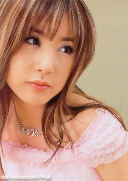 Kan Mi-youn photo