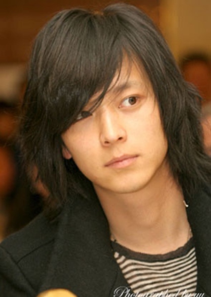 Gang Dong-won photo
