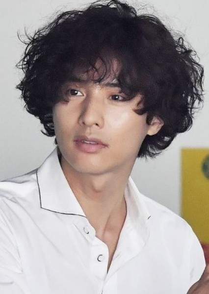 Gang Dong-won photo