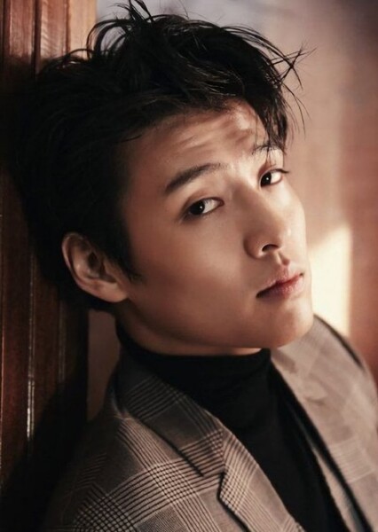 Kang Ha-neul photo