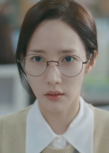 Kang Ji-won (Marry My Husband) photo