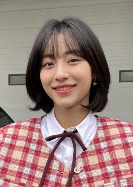 Kang Min-ah photo