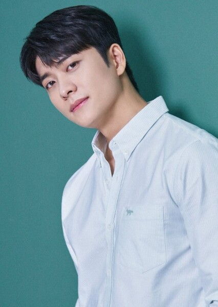 Kang Tae-oh photo