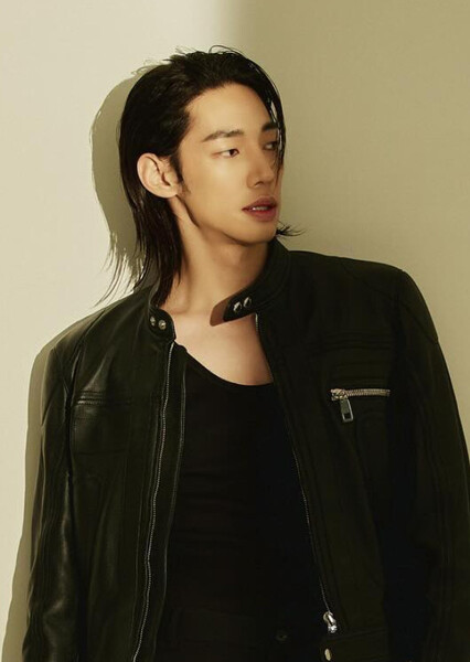 Kang Yoon photo