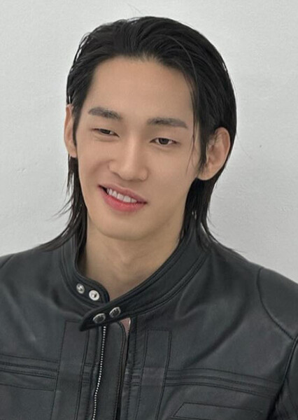 Kang Yoon photo