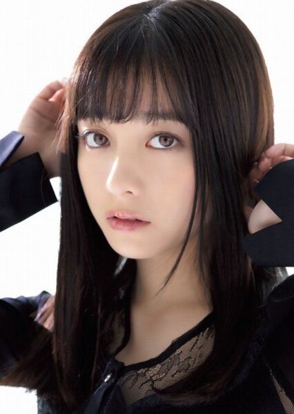 Kanna Hashimoto photo