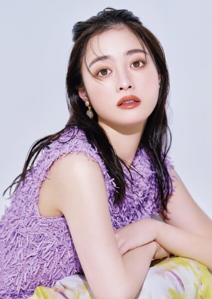 Kanna Hashimoto photo