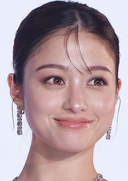 Kanna Hashimoto photo