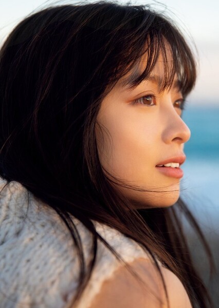 Kanna Hashimoto photo