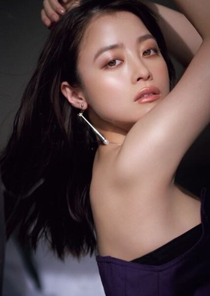 Kanna Hashimoto photo