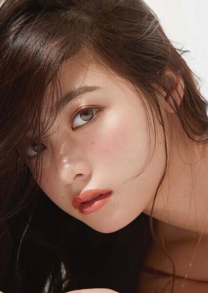Kanna Hashimoto photo