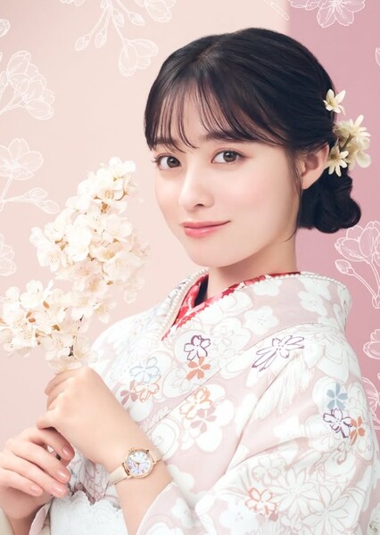 Kanna Hashimoto photo