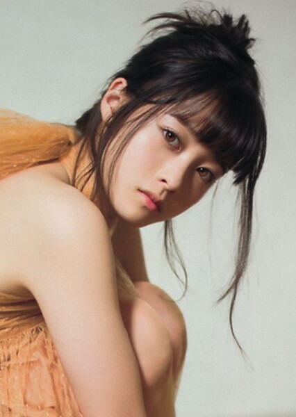 Kanna Hashimoto photo