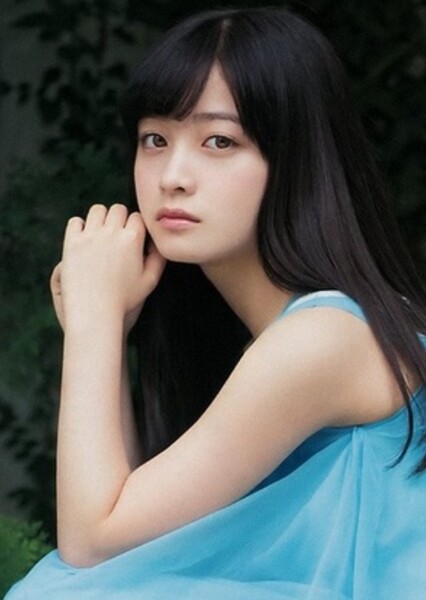 Kanna Hashimoto photo