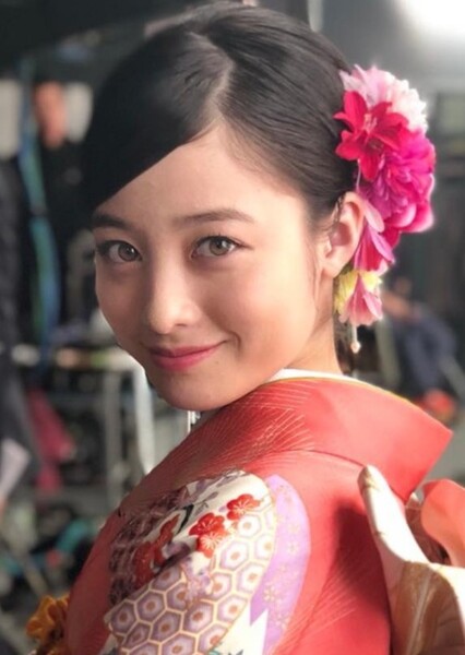 Kanna Hashimoto photo