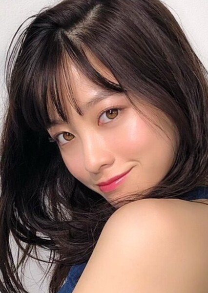 Kanna Hashimoto photo