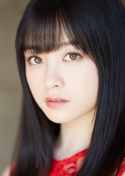 Kanna Hashimoto photo