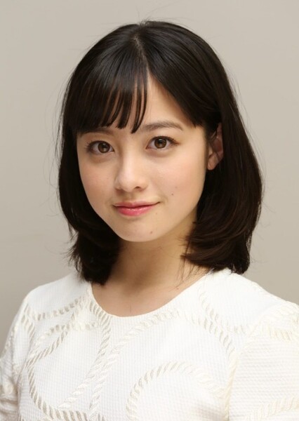 Kanna Hashimoto photo