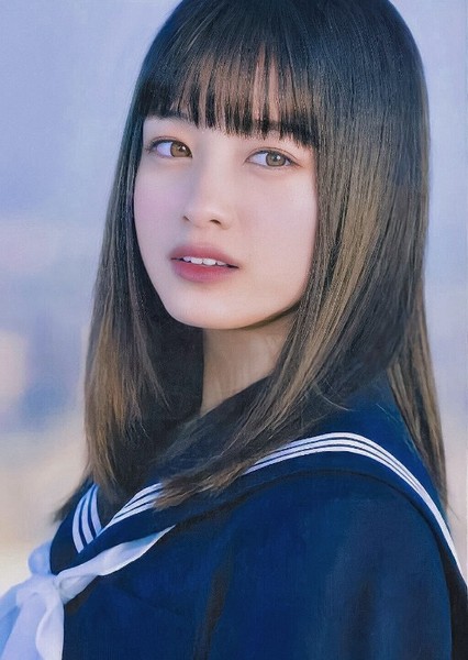 Kanna Hashimoto photo