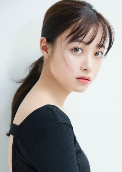Kanna Hashimoto photo