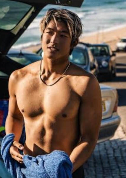 Kanoa Igarashi photo