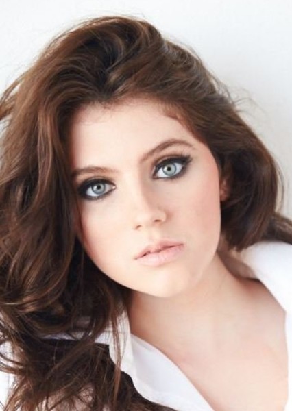 Kara Hayward photo