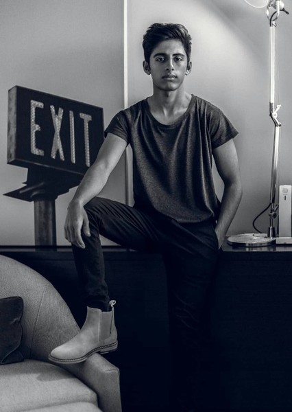 Karan Brar photo