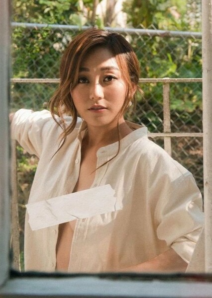 Karen Fukuhara photo