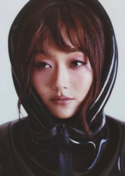 Karen Fukuhara photo