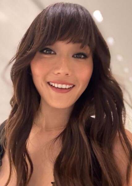 Karen Fukuhara photo