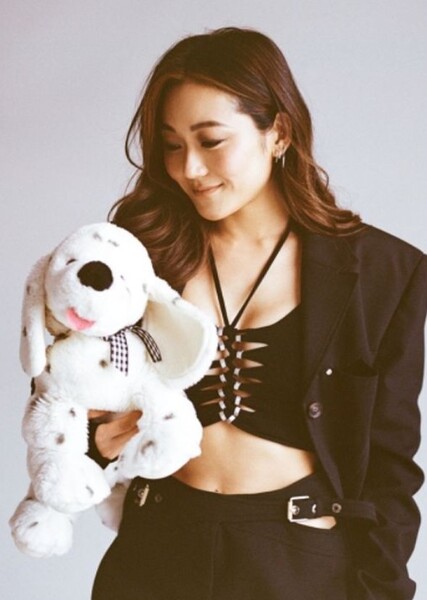 Karen Fukuhara photo
